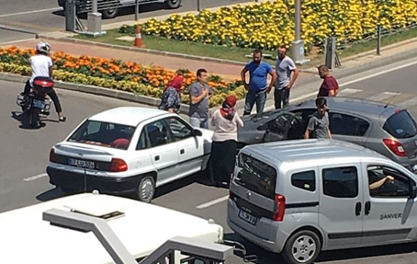 YOLU KAPATTILAR…
