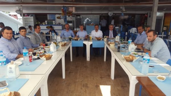 VALİ EREĞLİ’DE İSTİŞAREDE BULUNDU