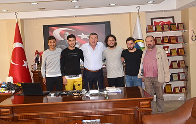 ALAPLI BOŞ DURMUYOR…