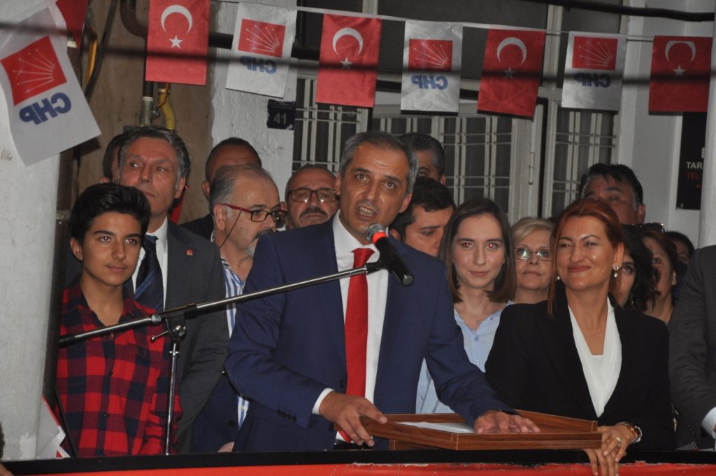 “BELEDİYECİLİK EKİP İŞİDİR”