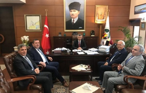VALİYE GİTTİLER…