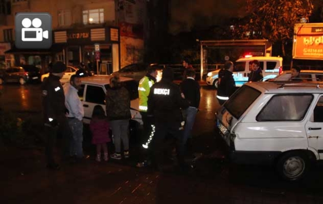 3 ARACA ÇARPARAK DURABİLDİ…