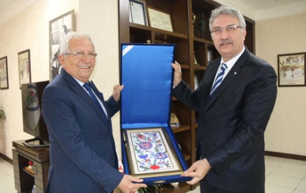 İLK TEBRİK GENEL MÜDÜRDEN…