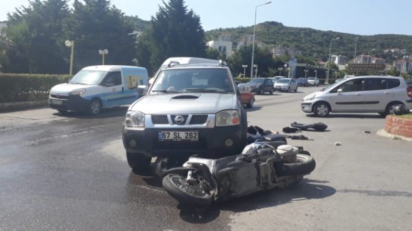 KAMYONETİN ALTINA GİRDİ…