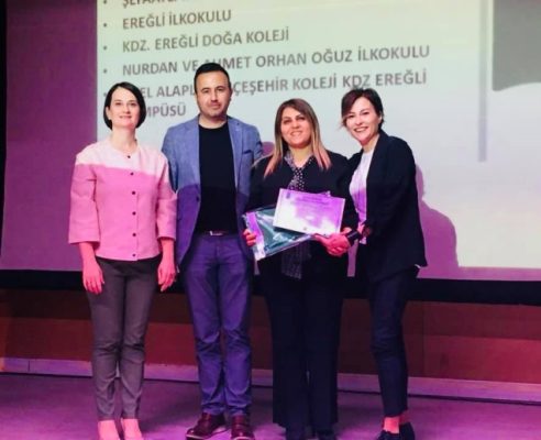 EREĞLİ İLKOKULU YEŞİL BAYRAK VE SERTİFİKA ALDI…