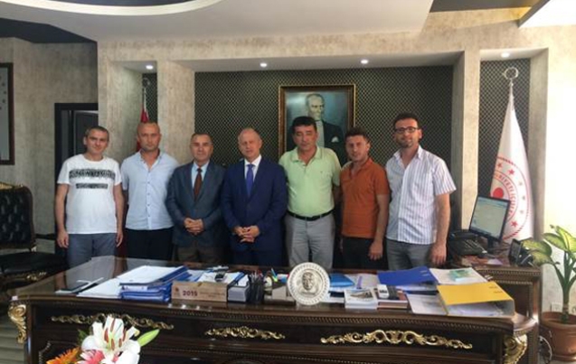 GÜREŞ AĞASI KAYMAKAM’A ÇIKTI…