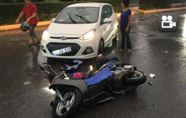 MOTOSİKLET VE OTOMOBİL ÇARPIŞTI…