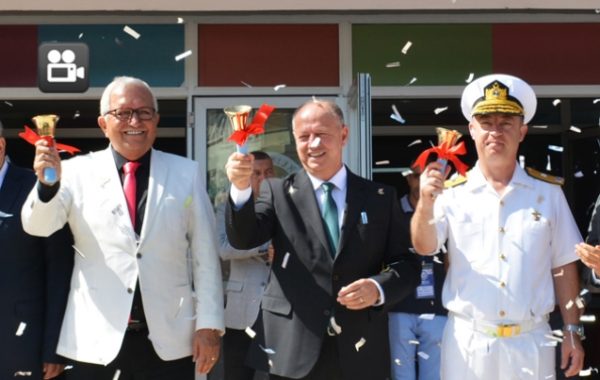 İLK DERS ZİLİNİ  PROTOKOL ÇALDI…