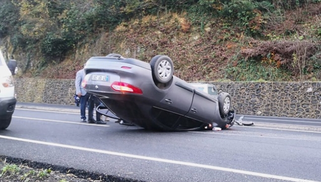 POLİS ARACI TAKLA ATTI…