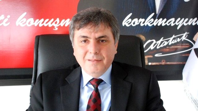 AK PARTİYE Mİ GEÇİYOR ?