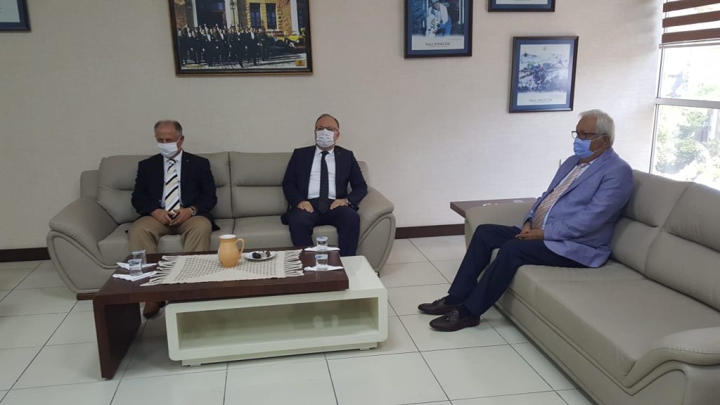 VALİ’DEN POSBIYIK’A ZİYRET…