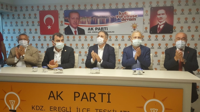 “FABRİKANIN ÖNÜNDE BALIK TUTANLAR…”