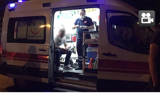 BALTA İLE KULAĞINI KESTİ…