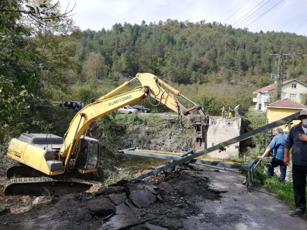 DAHA MODERN BİR KÖPRÜ OLACAK…