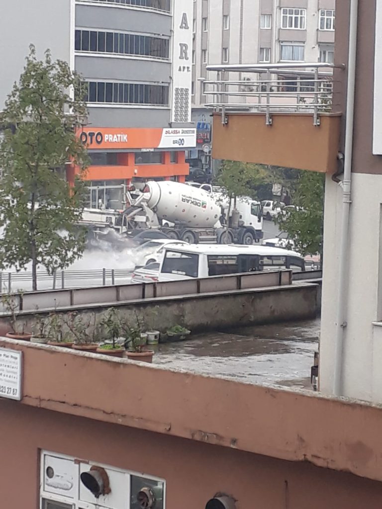 SEYİR HALİNDEYKEN ALEV ALDI…