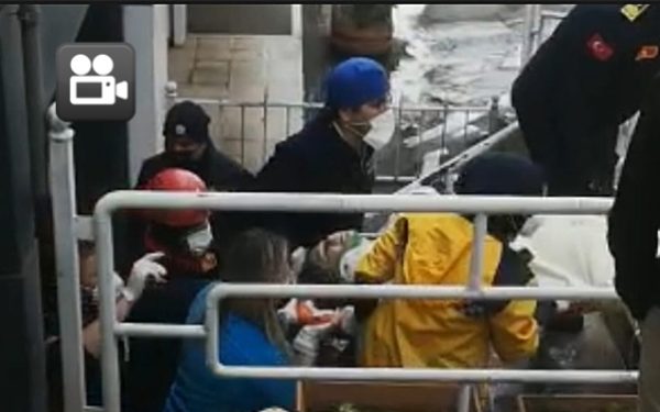 Boğulmasını engelledi.