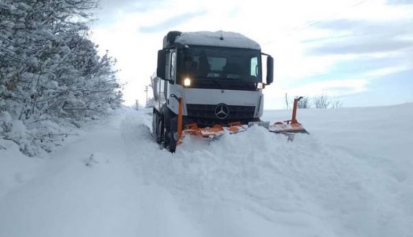 Mücadele sürüyor.