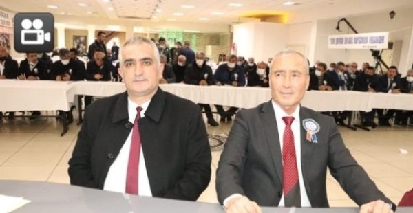 Yeniden başkanlığa seçildi.