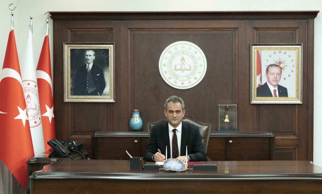 Zonguldak’a geliyor…