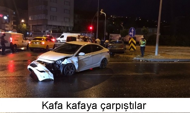 Kafa kafaya çarpıştılar…