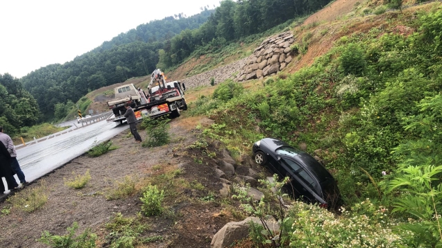 Uçuruma yuvarlandı…