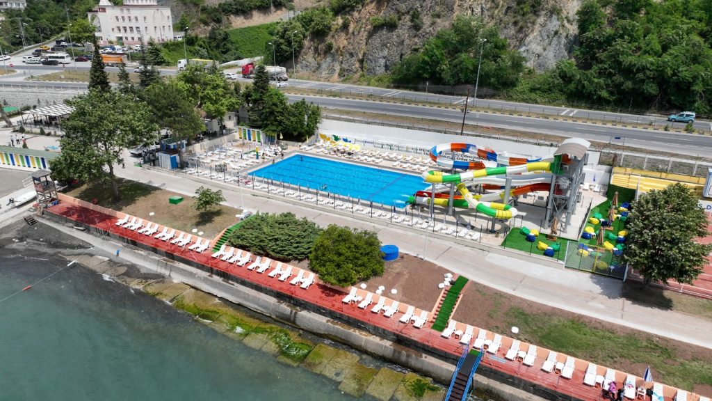 Halkın hizmetine açıldı…