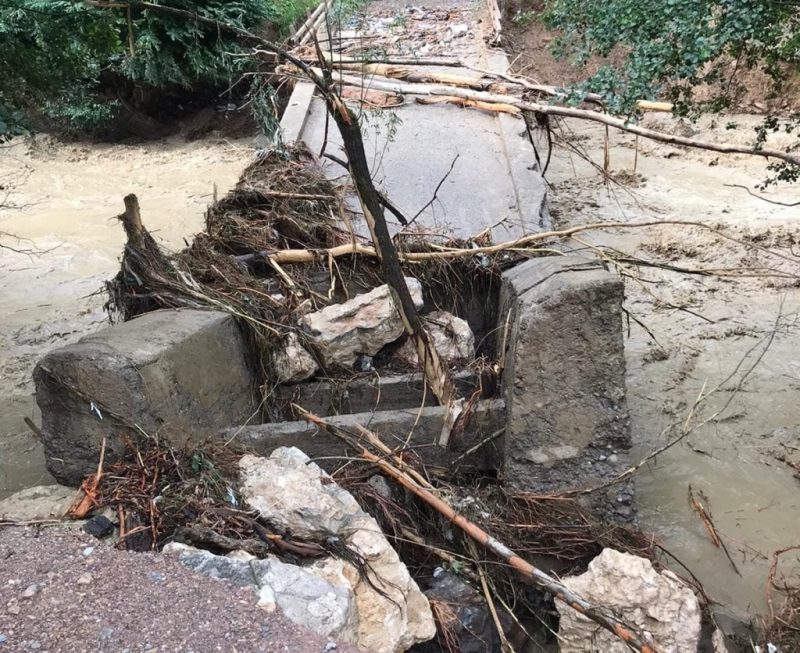 Köprülerde büyük hasar oluştu…