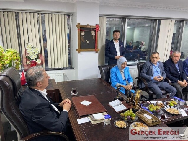 İlçe teşkilatını ziyaret etti…