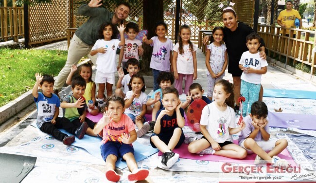 Bir yanım yoga, bir yanım ritim…