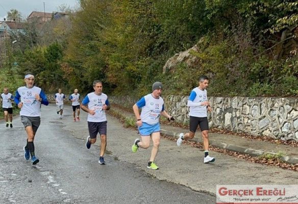 Madenciler için koştular…