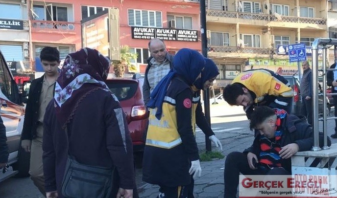 Taksiden indi, yere yığıldı…