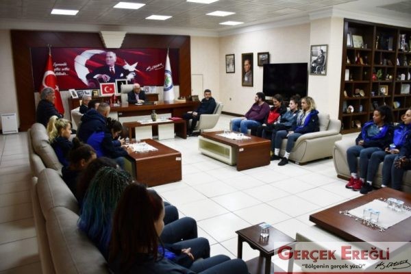 Kadın futbolu ile gurur duyuyoruz…