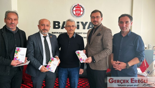 BATİYAC’a kitabını tanıttı…