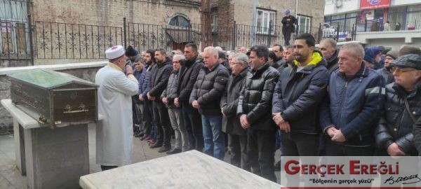 Mesai arkadaşları ve sevenleri uğurladı…