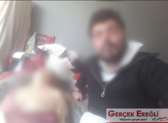 Ceset ile hatıra fotoğrafı çektirmiş