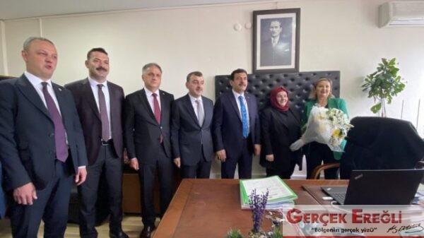 Mazbatalarını aldılar…