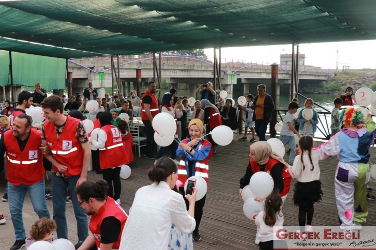 Çocuklar aileleri ile bir araya geldi…