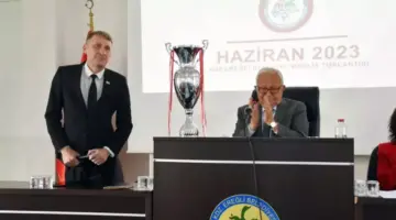 Şampiyonluk kupası geldi…
