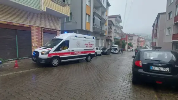 Banyoda hareketsiz yatarken bulundu…