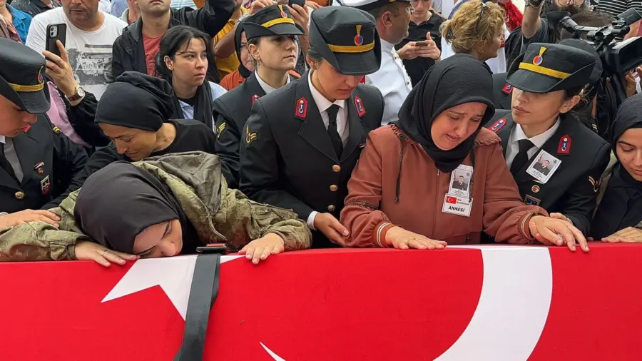 Şehidimiz son yolculuğuna uğurlandı…