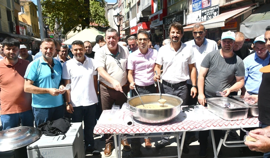 Alaplı Belediyesi aşure programı düzenledi…