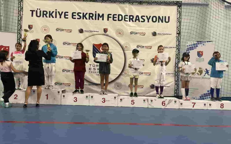 Ereğli’ye iki kupa…