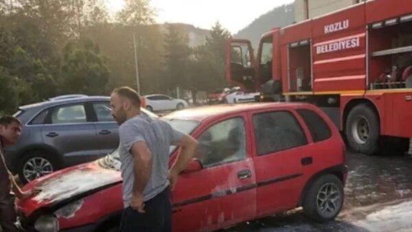Araç alev alev yandı…
