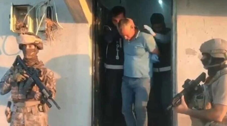 Her an enselerindeyiz…