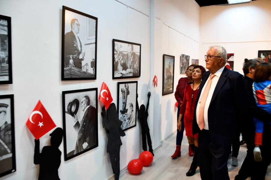 100. Yıl sergileri açıldı…