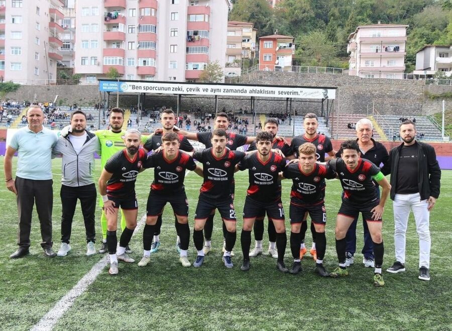 Ligin şampiyon adayları yenişemedi…