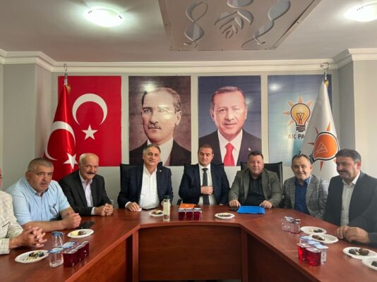 Bozkurt, muhtarlar derneğini ziyaret etti…