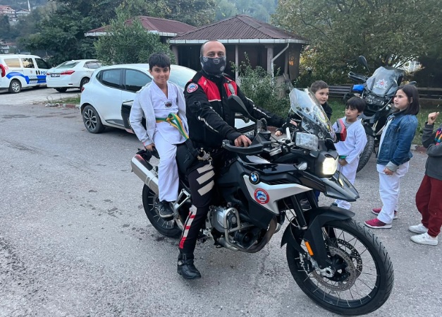 Polislik mesleği tanıtıldı…