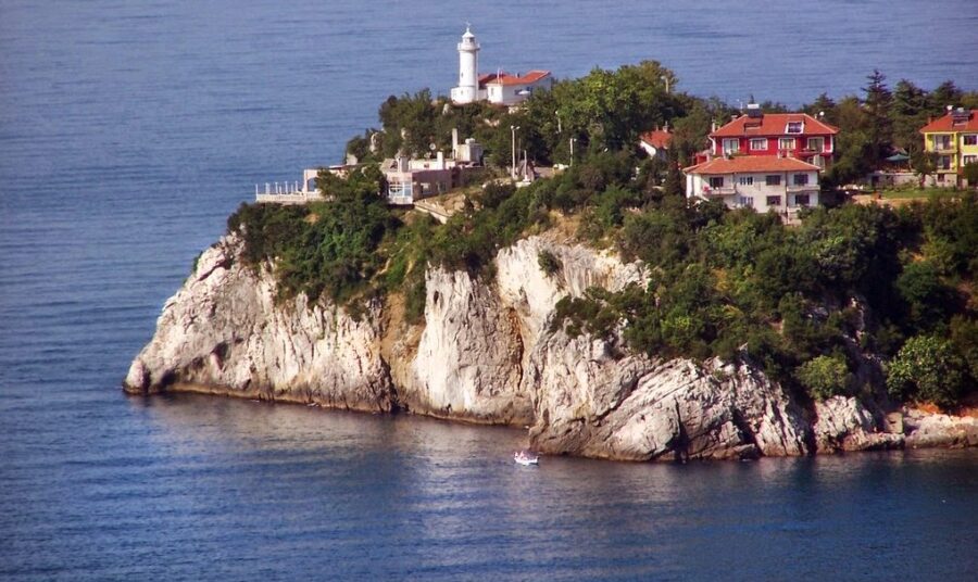 Fener’de intihar girişimi…