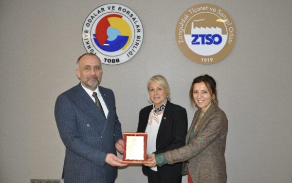 Görevini Hikmet Yılmaz’a devretti…